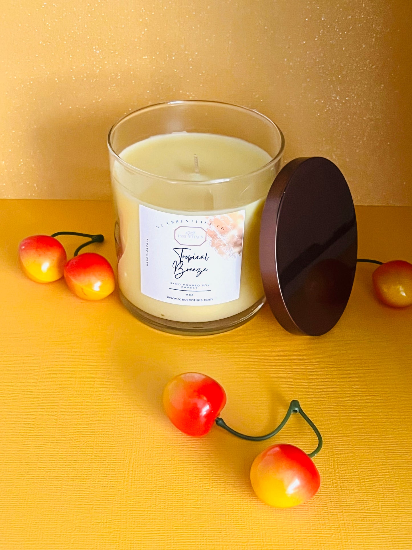 Tropical Breeze - Everyday Candle Collection